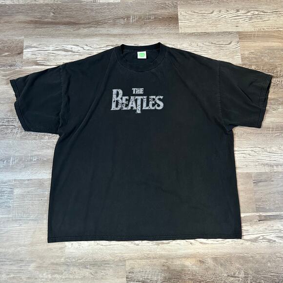 The Beatles Vintage Band T-Shirt 2005 Apple Corps Black Distressed Logo Tee XL - Picture 1 of 6